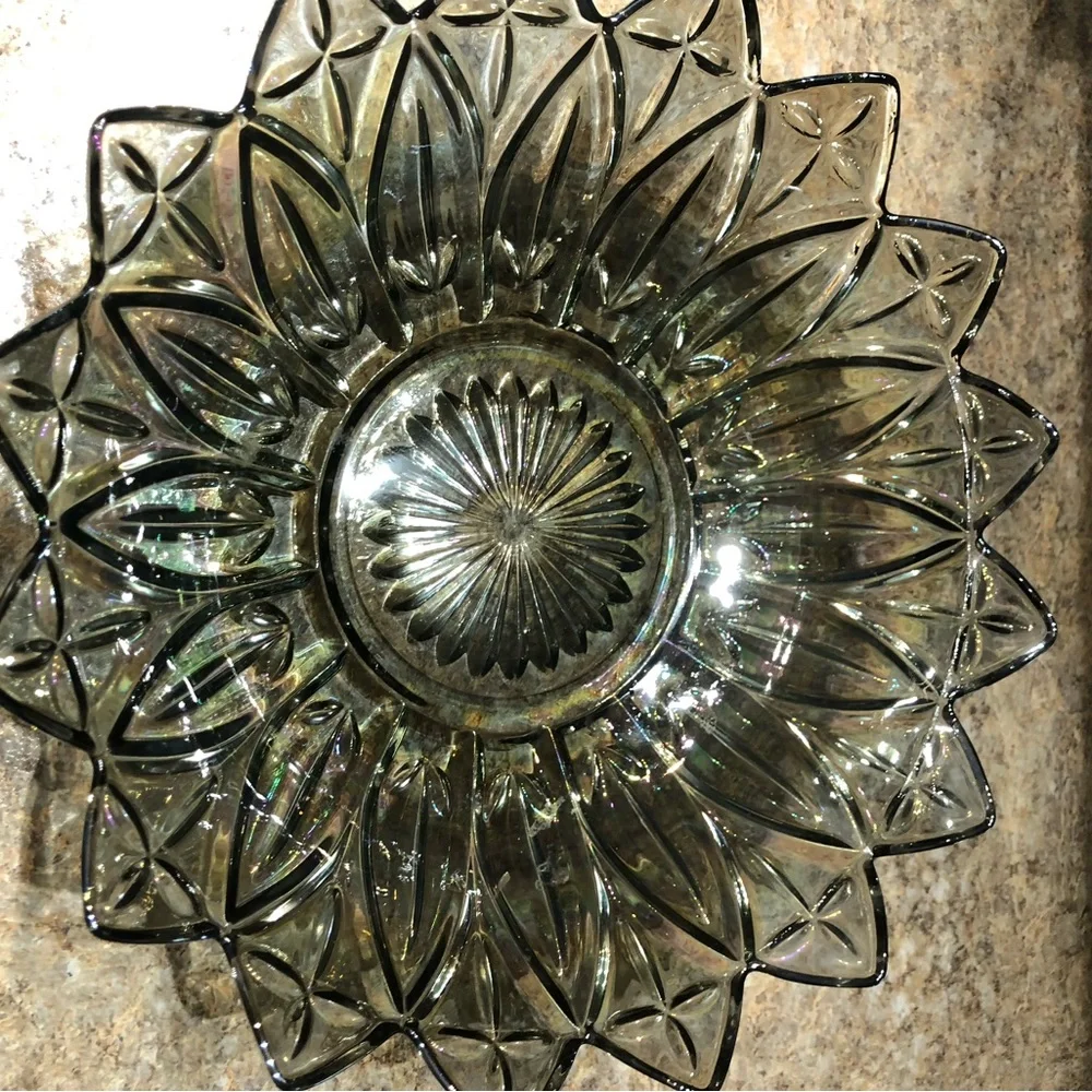 Federal Glass Smoke Iridescent Petal Pressed Glass bowl - Picture 2 of 6